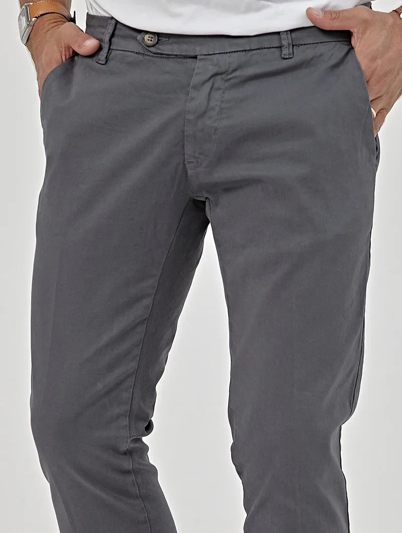 GABARDIN CASUAL PANTS IN ANTHRACITE