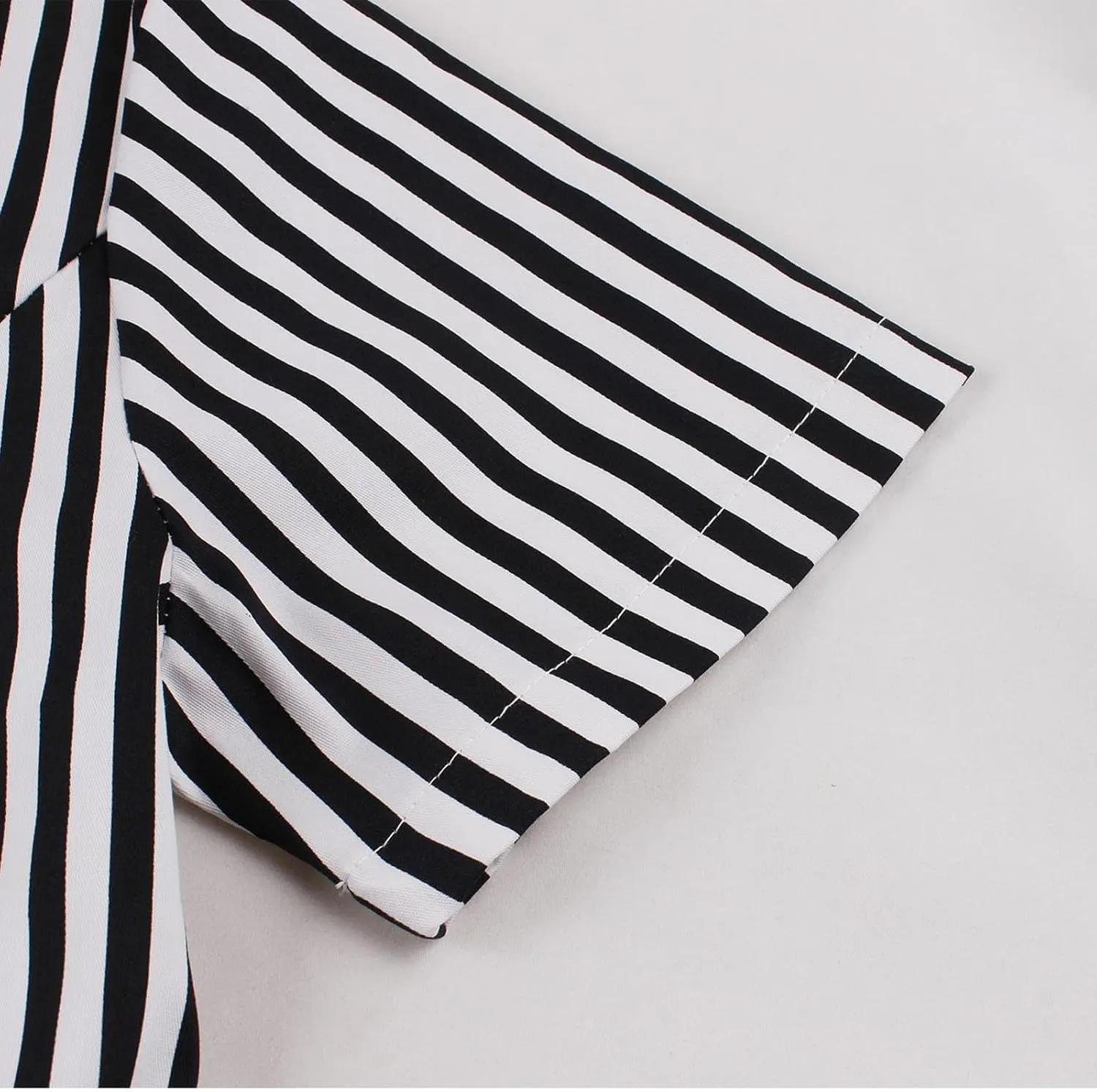 Womens 1950s Vintage Striped Cocktail Dresses Hepburn Style Doll Collar Short Sleeve A-Line Swing Dress with Pockets